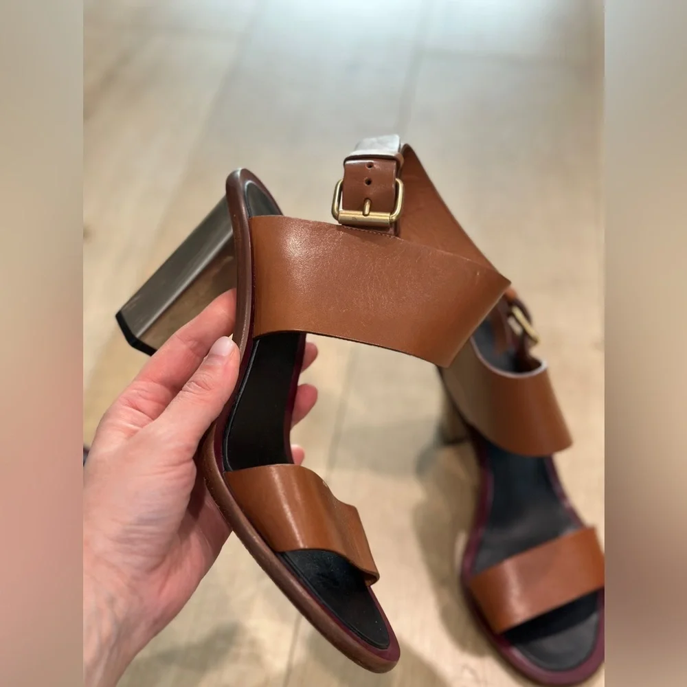 Celine brown leather sandals size 39, pre owned - Picture 3 of 8